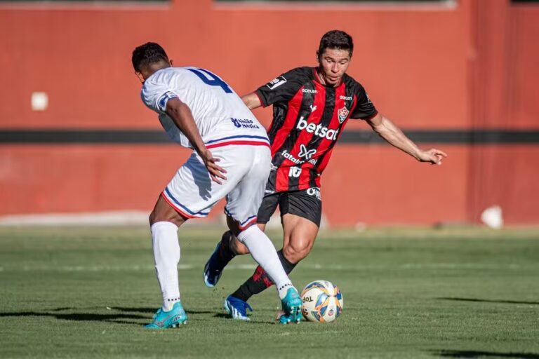 Mudanças de Horário: Jogo entre Vitória e Bahia de Feira e Destaques do Futebol Imagem do artigo