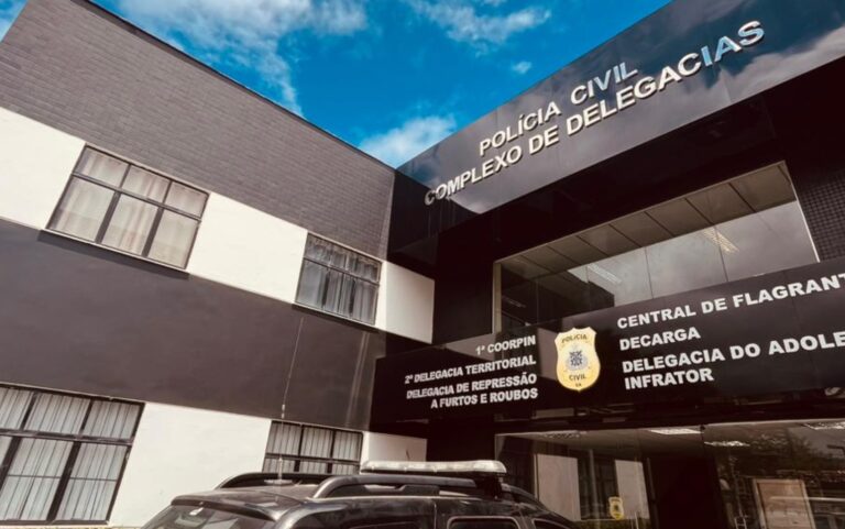 Homem é brutalmente assassinado em Feira de Santana após invasão de sua residência