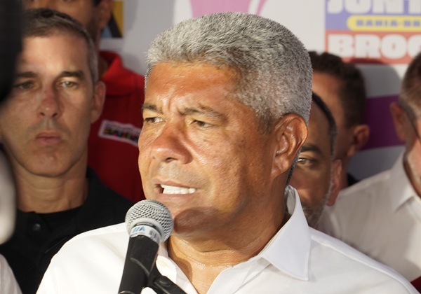 Governador Dialoga com Oposição e Afirma que Investimentos Não Dependem de Votos Imagem do artigo