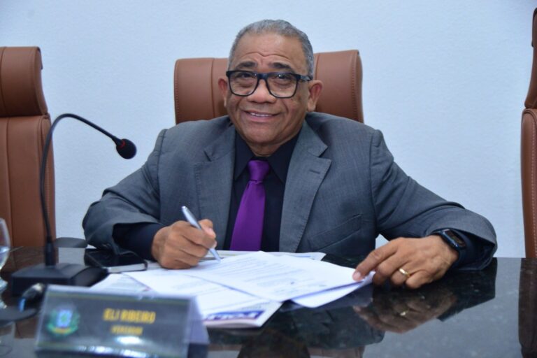 Reforma da Quadra Esportiva do Conceição I: Benefícios para a Comunidade Reforma da Quadra Esportiva do Conceição I: Benefícios para a Comunidade