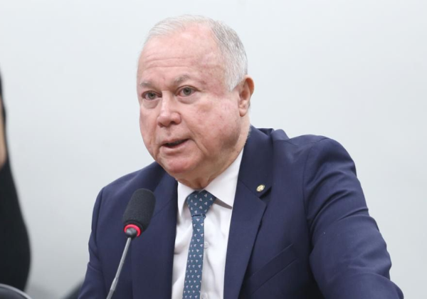 Avanços na Chapa de ACM Neto, Roma e Coronel São Confirmados por Paulo Azi Avanços na Chapa de ACM Neto, Roma e Coronel São Confirmados por Paulo Azi