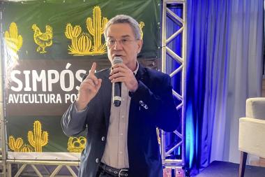 Bahia se Destaca na Avicultura durante Simpósio em Feira de Santana Bahia se Destaca na Avicultura durante Simpósio em Feira de Santana