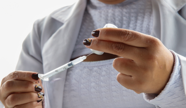 Campanha de Prevenção à Meningite em Mogi das Cruzes: Proteja Sua Família Campanha de Prevenção à Meningite em Mogi das Cruzes: Proteja Sua Família