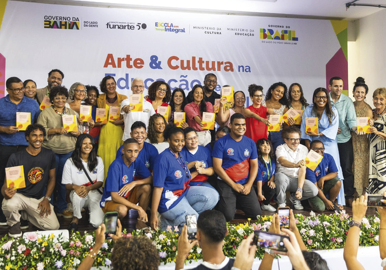 Ação Inédita Fortalece Arte e Cultura na Educação Integral em Escolas Brasileiras Ação Inédita Fortalece Arte e Cultura na Educação Integral em Escolas Brasileiras