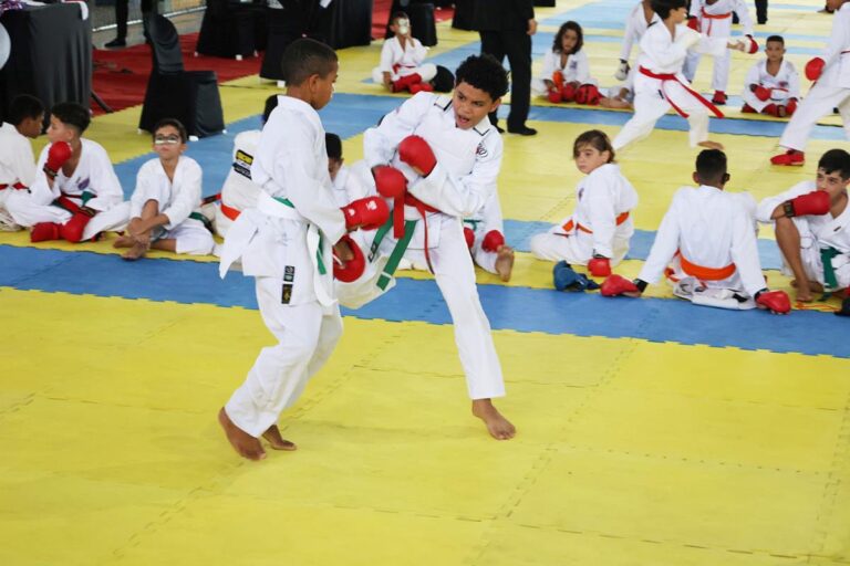 Campeonato Baiano de Karatê Atrai Mais de 600 Atletas em Feira de Santana Campeonato Baiano de Karatê Atrai Mais de 600 Atletas em Feira de Santana