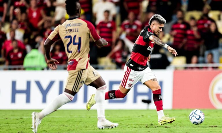Flamengo Brilha e Goleia Independiente Medellín, Assumindo a Liderança do Grupo A da Libertadores Flamengo Brilha e Goleia Independiente Medellín, Assumindo a Liderança do Grupo A da Libertadores