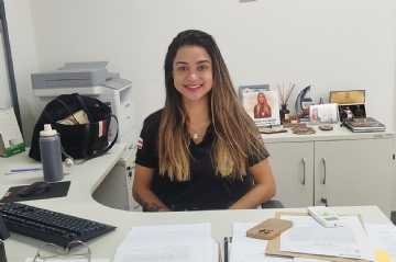 Fortalecimento da Parceria entre a Secretaria da Mulher e a DEAM em Feira de Santana Fortalecimento da Parceria entre a Secretaria da Mulher e a DEAM em Feira de Santana