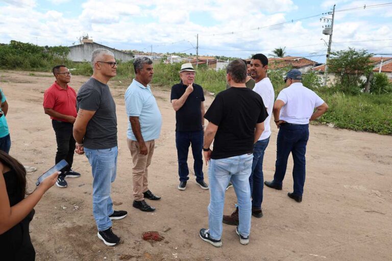 Prefeitura Avalia Locais para Novas Creche e Unidade de Saúde na Conceição