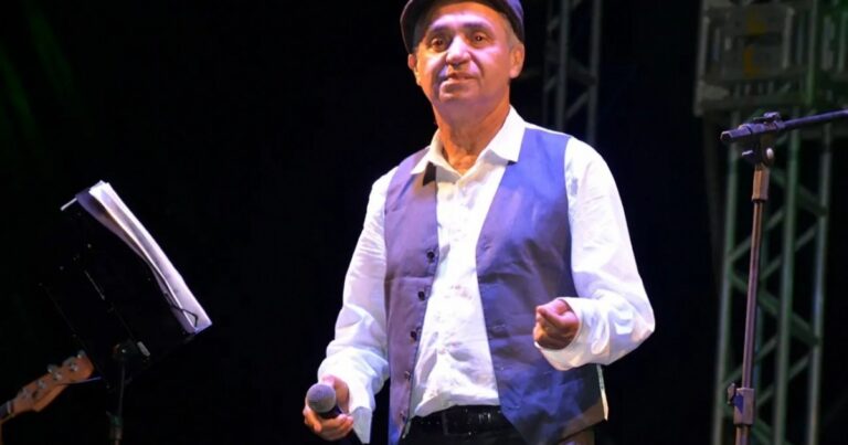 Teatro em Feira de Santana Homenageia Carlos Pitta com Nomeação Oficial Teatro em Feira de Santana Homenageia Carlos Pitta com Nomeação Oficial