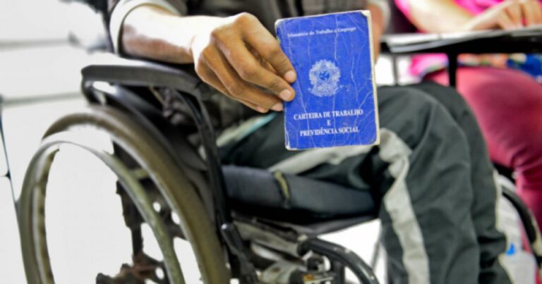 Bahia é a 3ª em Multas pela Lei de Cotas para Pessoas com Deficiência Bahia é a 3ª em Multas pela Lei de Cotas para Pessoas com Deficiência