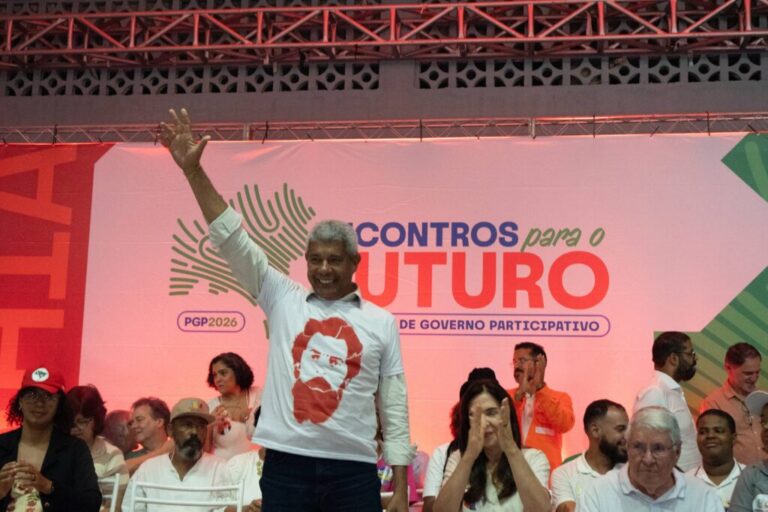 Jerônimo Rodrigues: Após Desaparecimento, Retorno a Feira de Santana Surpreende Jerônimo Rodrigues: Após Desaparecimento, Retorno a Feira de Santana Surpreende