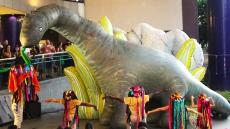 Amarogeek no Sesc Santo Amaro: um mergulho fascinante na cultura geek e paleontologia