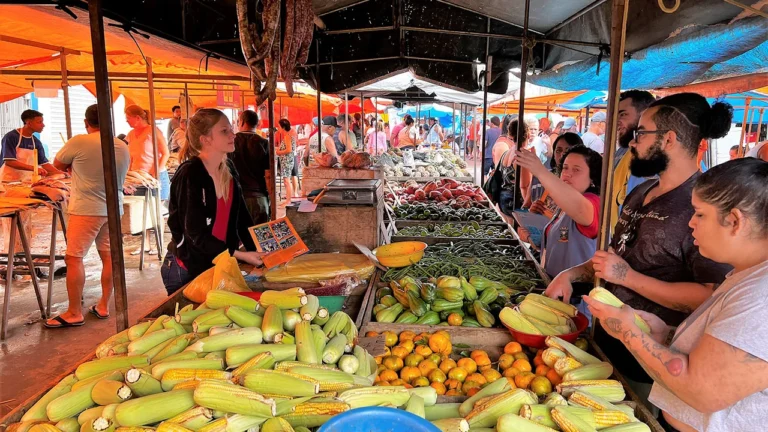Feira de Santana em Cariacica Recebe R$ 18 Milhões em Investimentos para Fortalecer Economia Local