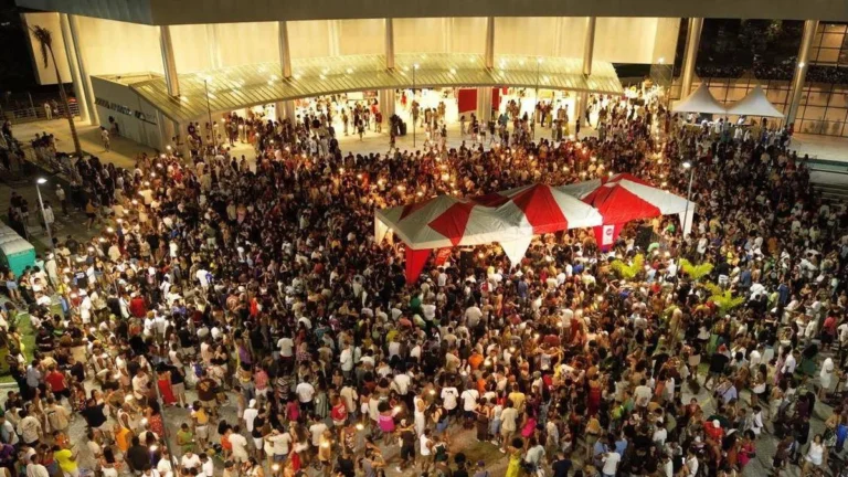 Unidos pelo Samba celebra aniversário de Feira de Santana com roda de samba no Centro de Convenções Unidos pelo Samba celebra aniversário de Feira de Santana com roda de samba no Centro de Convenções