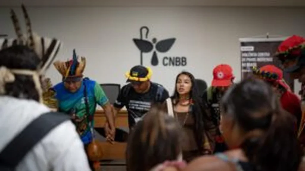 Relatório do Cimi revela aumento da violência contra indígenas e defende autodefesa Relatório do Cimi revela aumento da violência contra indígenas e defende autodefesa