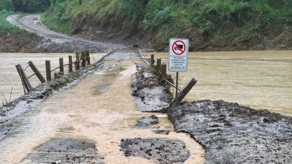 Barragem Norte e o Impacto Devastador para o Povo Xokleng em Santa Catarina Barragem Norte e o Impacto Devastador para o Povo Xokleng em Santa Catarina