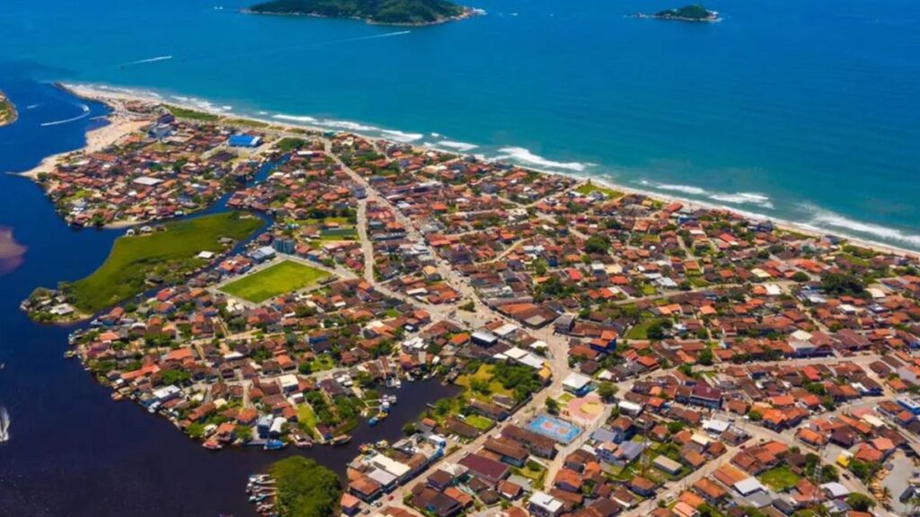Colapso à Vista: Balneário Barra do Sul Corta Gastos e Paralisa Obras Após Queda nos Royalties Colapso à Vista: Balneário Barra do Sul Corta Gastos e Paralisa Obras Após Queda nos Royalties