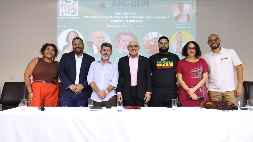 Desafios da Formação em Ciência e Tecnologia: Debate no Recife Revela Necessidades Urgentes Desafios da Formação em Ciência e Tecnologia: Debate no Recife Revela Necessidades Urgentes