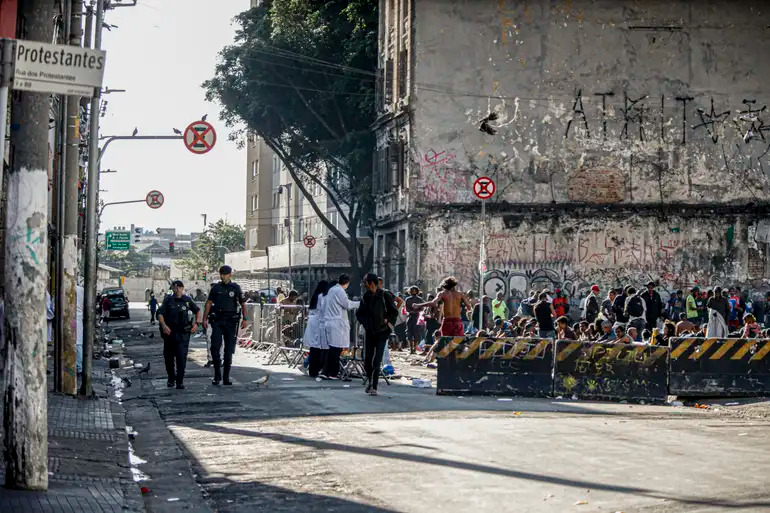 Internação Compulsória: O Retorno a um Caminho Perigoso Internação Compulsória: O Retorno a um Caminho Perigoso