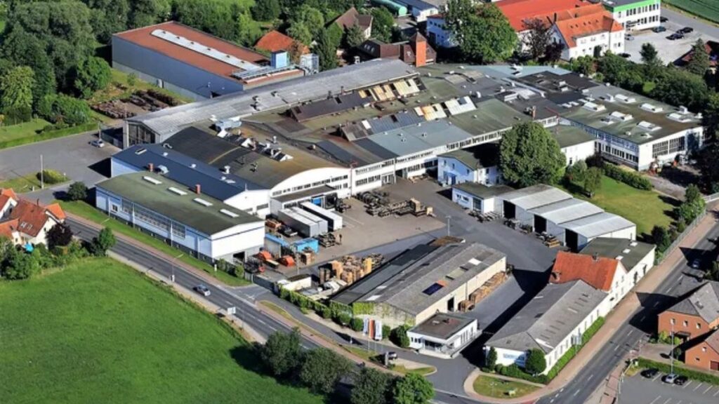R$ 205 milhões e 200 empregos: Schomäcker inaugura fábrica em Joinville R$ 205 milhões e 200 empregos: Schomäcker inaugura fábrica em Joinville
