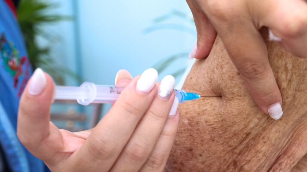 UTIs em Joinville Sob Pressão: Baixa Vacinação Contra Gripe Preocupa