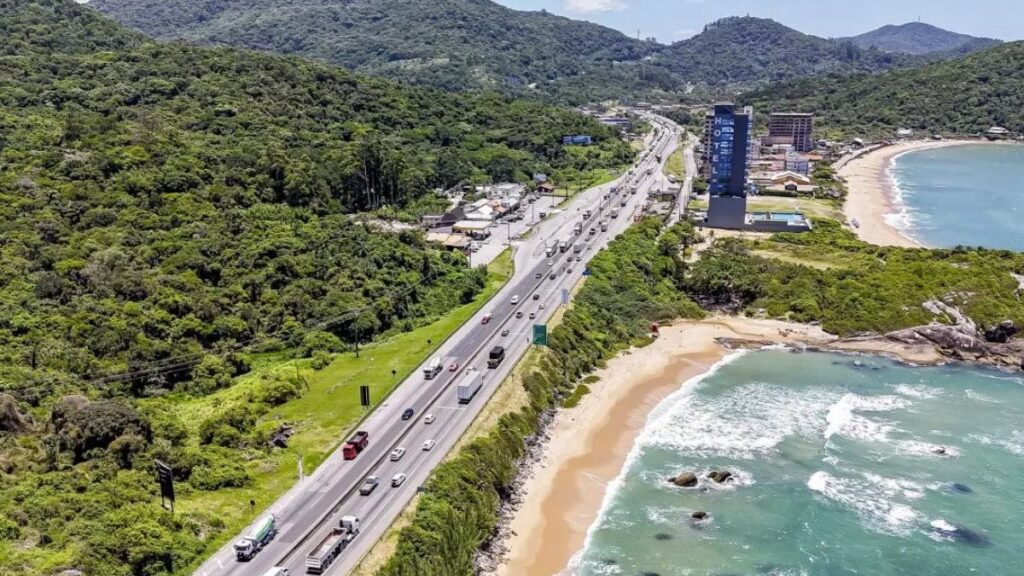 Via Mar: Nova Rodovia em SC Promete Reduzir Viagens pela Metade