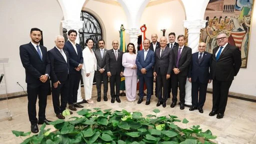 Santa Catarina amplia negócios com embaixadores árabes em encontro estratégico Santa Catarina amplia negócios com embaixadores árabes em encontro estratégico