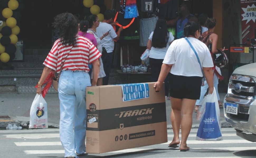 Black Friday 2024: Lojas Ampliam Atendimento e Oferecem Vantagens aos Clientes Imagem do artigo