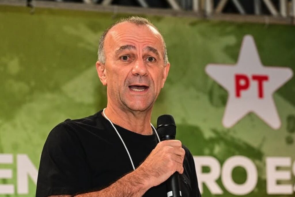 Candidatura Própria da Esquerda para Governador: Helder Salomão em Foco Candidatura Própria da Esquerda para Governador: Helder Salomão em Foco