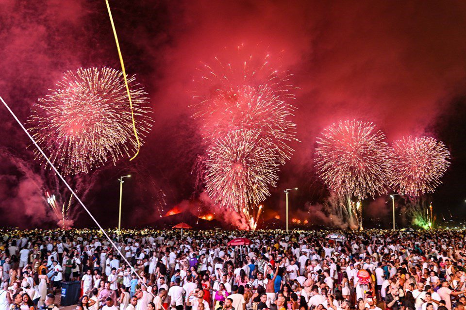 Crescimento do Turismo Capixaba no Réveillon 2026: Gasto Médio Aumenta e Satisfação Alcança Recorde Crescimento do Turismo Capixaba no Réveillon 2026: Gasto Médio Aumenta e Satisfação Alcança Recorde