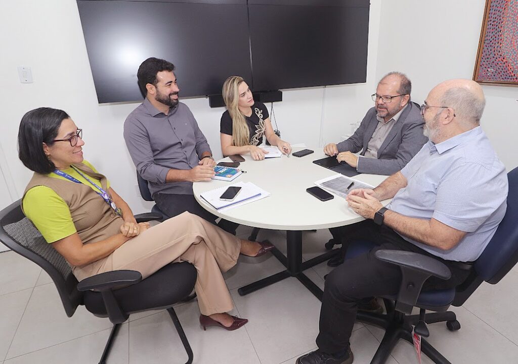 Gabinete da Saúde é Instalado no Huse para Melhorar Gestão Hospitalar Gabinete da Saúde é Instalado no Huse para Melhorar Gestão Hospitalar