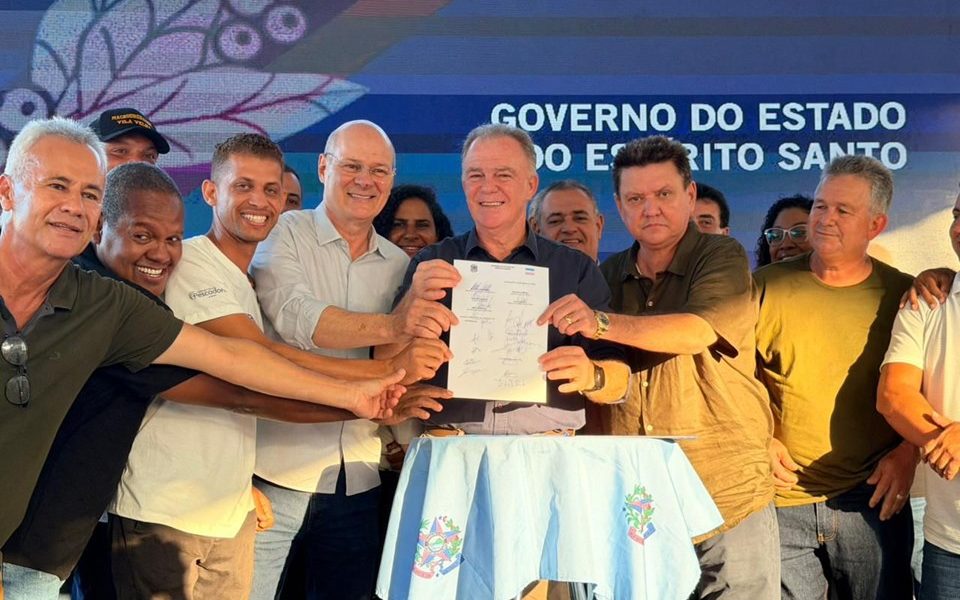 Governo do Estado Anuncia Obras de Urbanização e Impermeabilização do Rio Marinho Governo do Estado Anuncia Obras de Urbanização e Impermeabilização do Rio Marinho