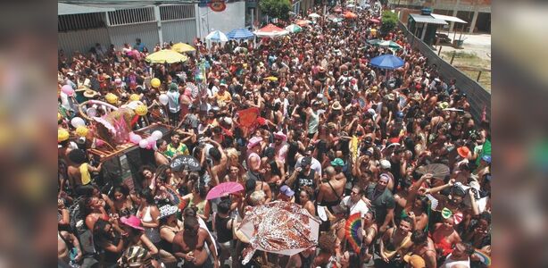Carnaval 2026: Grande Vitória Celebra com Shows e 21 Blocos de Rua Carnaval 2026: Grande Vitória Celebra com Shows e 21 Blocos de Rua