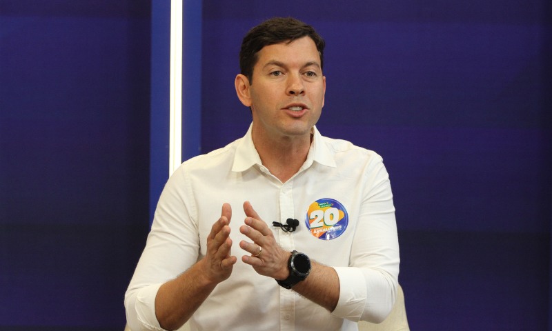 Arnaldinho Confirma Permanência na Prefeitura de Vila Velha e Afirma Compromisso com a Cidade Arnaldinho Confirma Permanência na Prefeitura de Vila Velha e Afirma Compromisso com a Cidade