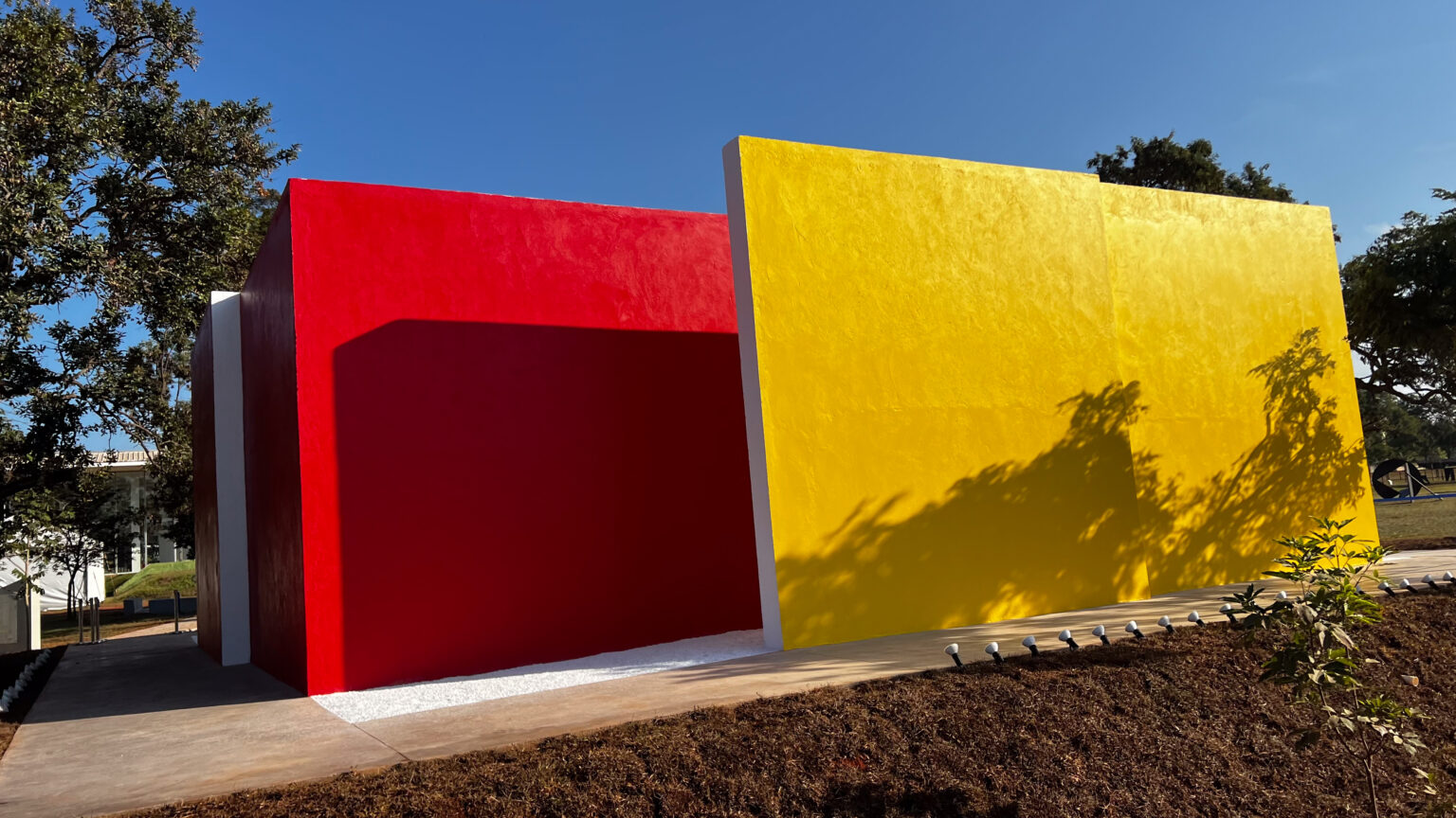 Inauguração da Obra de Hélio Oiticica no Parque Cultural Casa do Governador