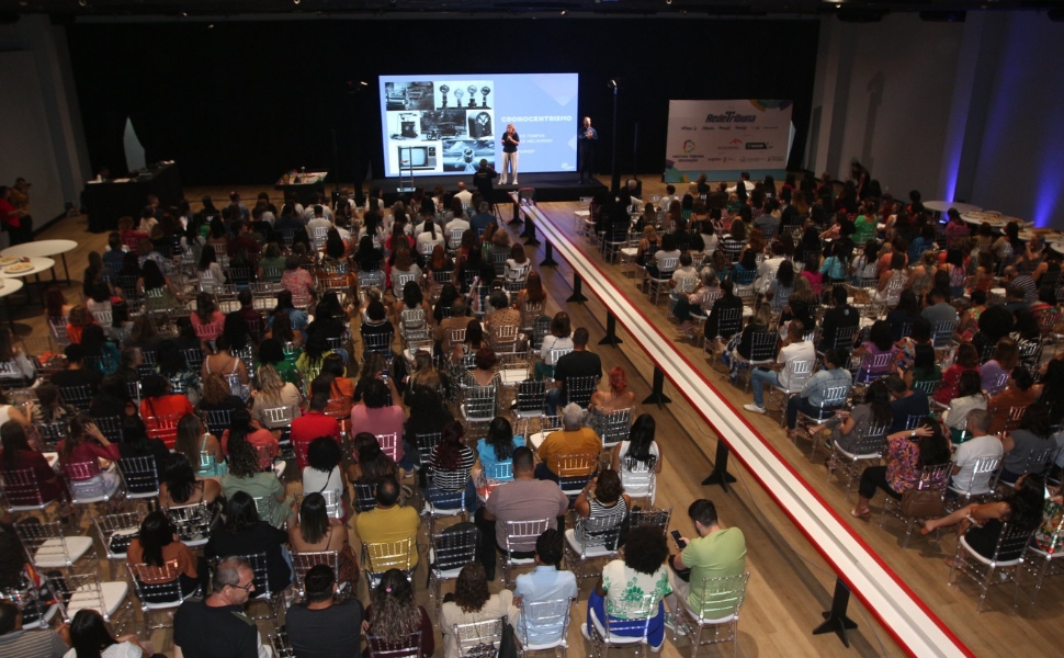 Meeting Tribuna de Educação 2026: Clóvis de Barros Filho Fala sobre Projeto de Vida Meeting Tribuna de Educação 2026: Clóvis de Barros Filho Fala sobre Projeto de Vida