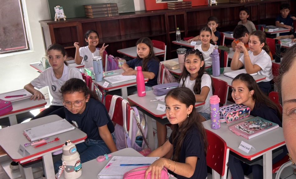 Aula Viva no Museu: Conectando Alunos à História e Cultura em Alegrete Aula Viva no Museu: Conectando Alunos à História e Cultura em Alegrete