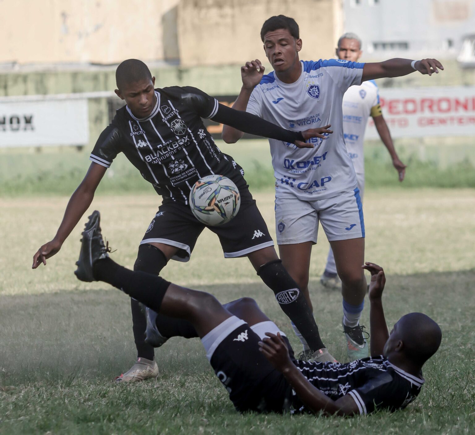 Rio Branco-ES Vence Vitória-ES e se Aproxima da Final do Campeonato Capixaba Sub-20 Rio Branco-ES Vence Vitória-ES e se Aproxima da Final do Campeonato Capixaba Sub-20