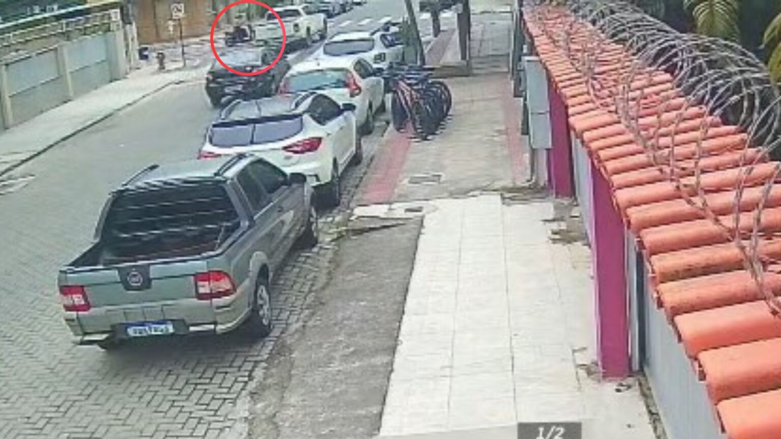 Tragédia em Vila Velha: Universitária morre após colisão com caminhonete