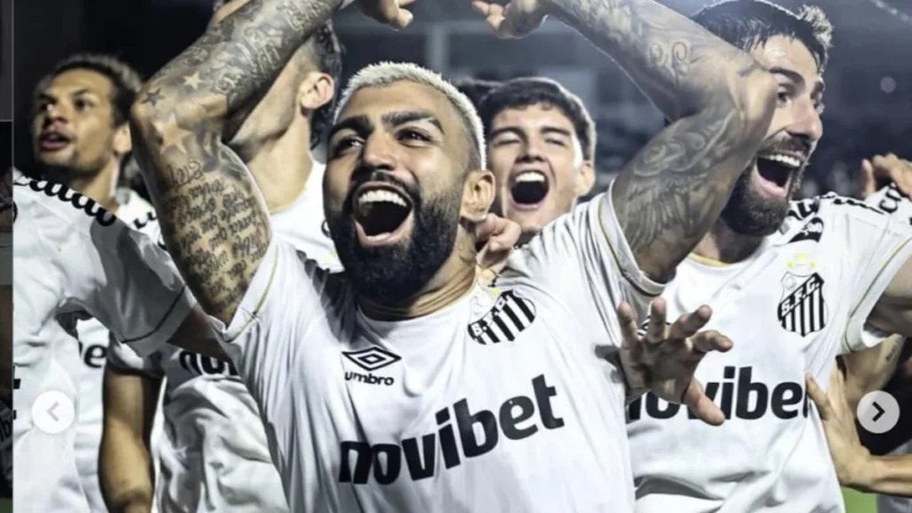 Santos vence Vasco com goleada e deixa zona de rebaixamento no Brasileirão Santos vence Vasco com goleada e deixa zona de rebaixamento no Brasileirão