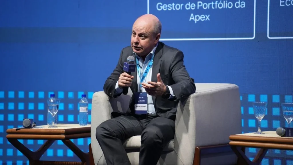 Equipe Econômica de Flávio Bolsonaro Ganha Economista-Chefe da Apex