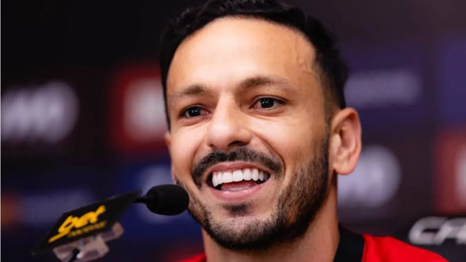 Chapecoense anuncia Yago Felipe para reforçar meio-campo na reta final da temporada Chapecoense anuncia Yago Felipe para reforçar meio-campo na reta final da temporada