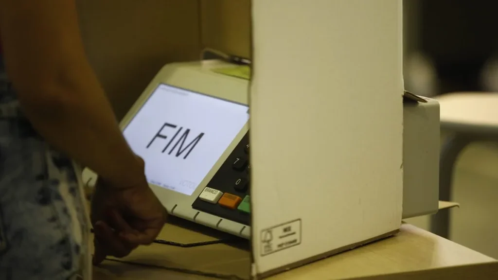 Candidatos ao Governo do Espírito Santo: Conheça os Perfis e Números para as Eleições