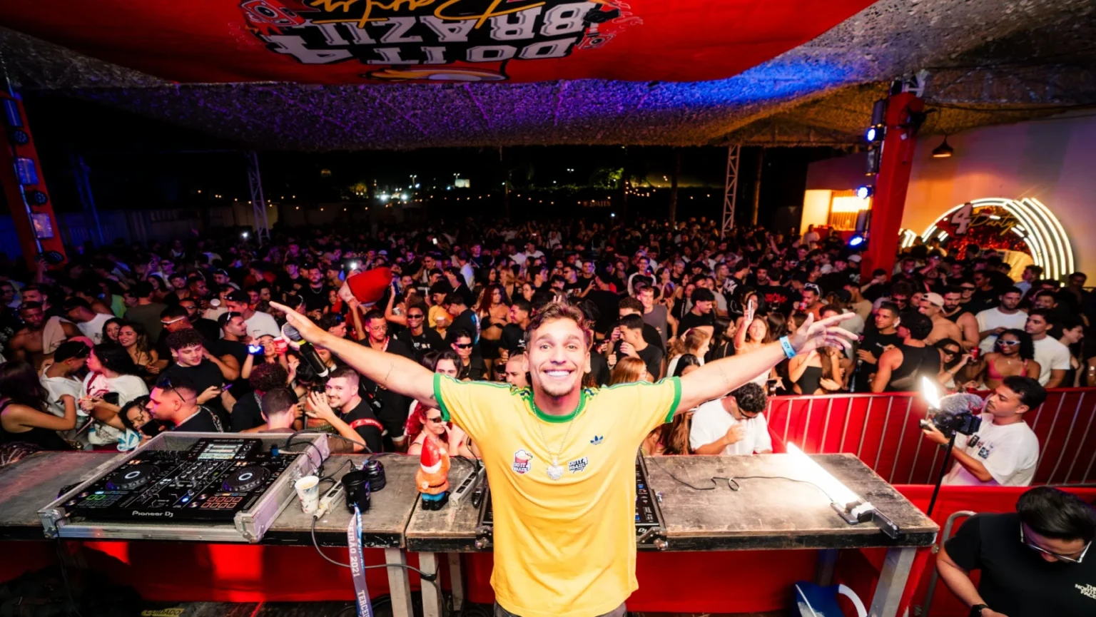 DJ capixaba Luka Martins e a batida que conquistou o Brasil