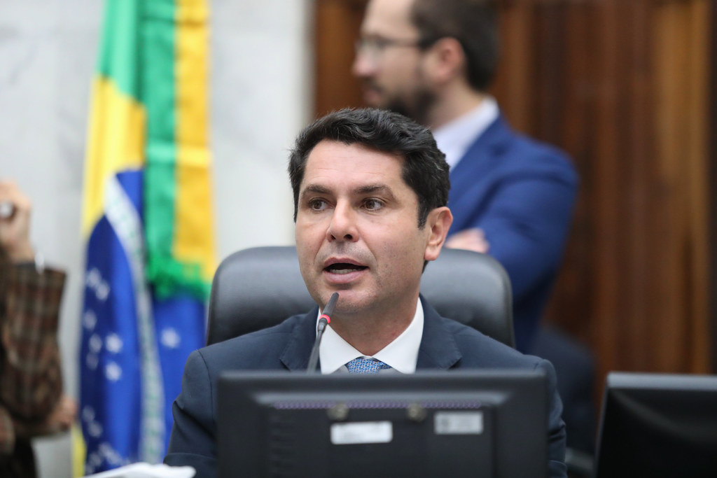 Alexandre Curi Pode se Filtrar ao Republicanos para Disputar o Governo do Paraná Alexandre Curi Pode se Filtrar ao Republicanos para Disputar o Governo do Paraná