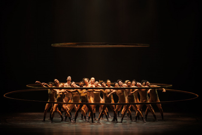 Balé Teatro Guaíra Inicia Temporada 2026 com ‘Tempo de Movimento’ e Plateia Lotada Balé Teatro Guaíra Inicia Temporada 2026 com 'Tempo de Movimento' e Plateia Lotada