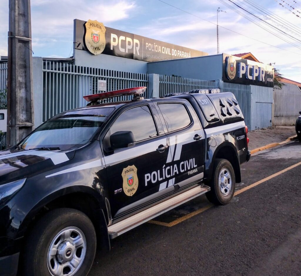 Indiciados por Estupro: Homem de 50 Anos e Mãe de Adolescente de 13 Anos Indiciados por Estupro: Homem de 50 Anos e Mãe de Adolescente de 13 Anos