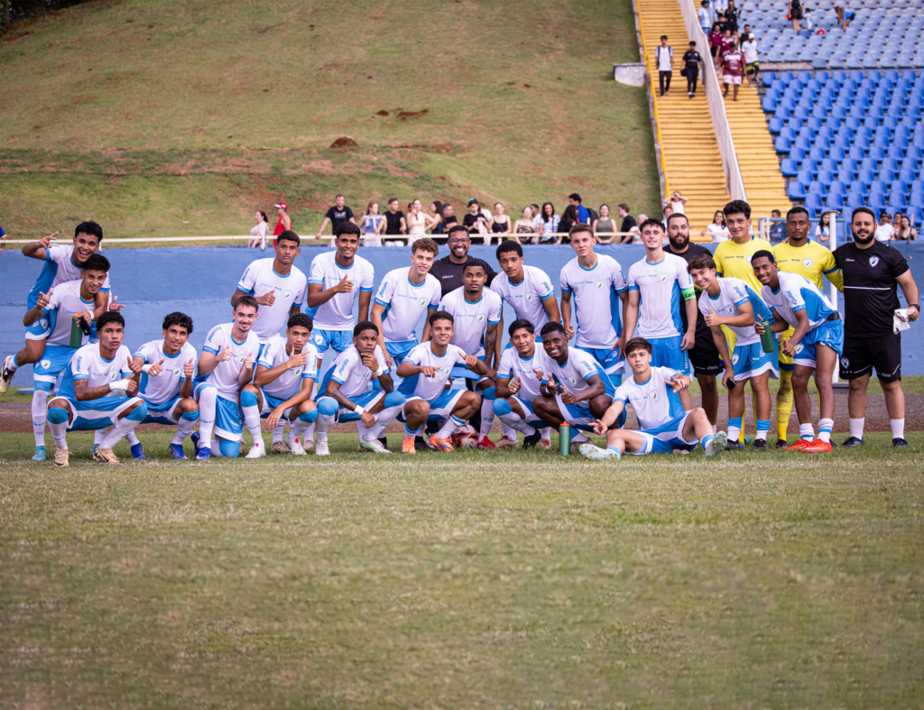 Londrina Brilha na Estreia da 2ª Divisão do Paranaense Sub-20 com Vitória Convincente Londrina Brilha na Estreia da 2ª Divisão do Paranaense Sub-20 com Vitória Convincente