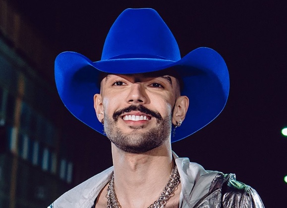 Luan Pereira Comemora 6 Anos da Tarobá FM com Show Exclusivo para Fãs em Londrina Luan Pereira Comemora 6 Anos da Tarobá FM com Show Exclusivo para Fãs em Londrina
