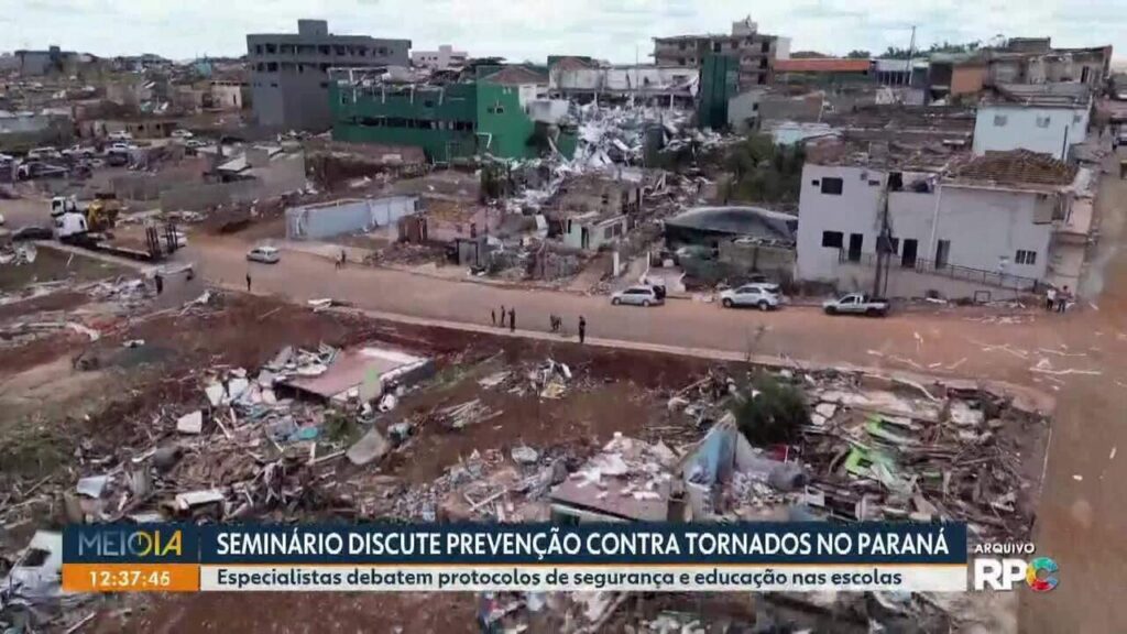 Seminário Internacional em Curitiba Aborda Preparação do Paraná para Tornados Seminário Internacional em Curitiba Aborda Preparação do Paraná para Tornados